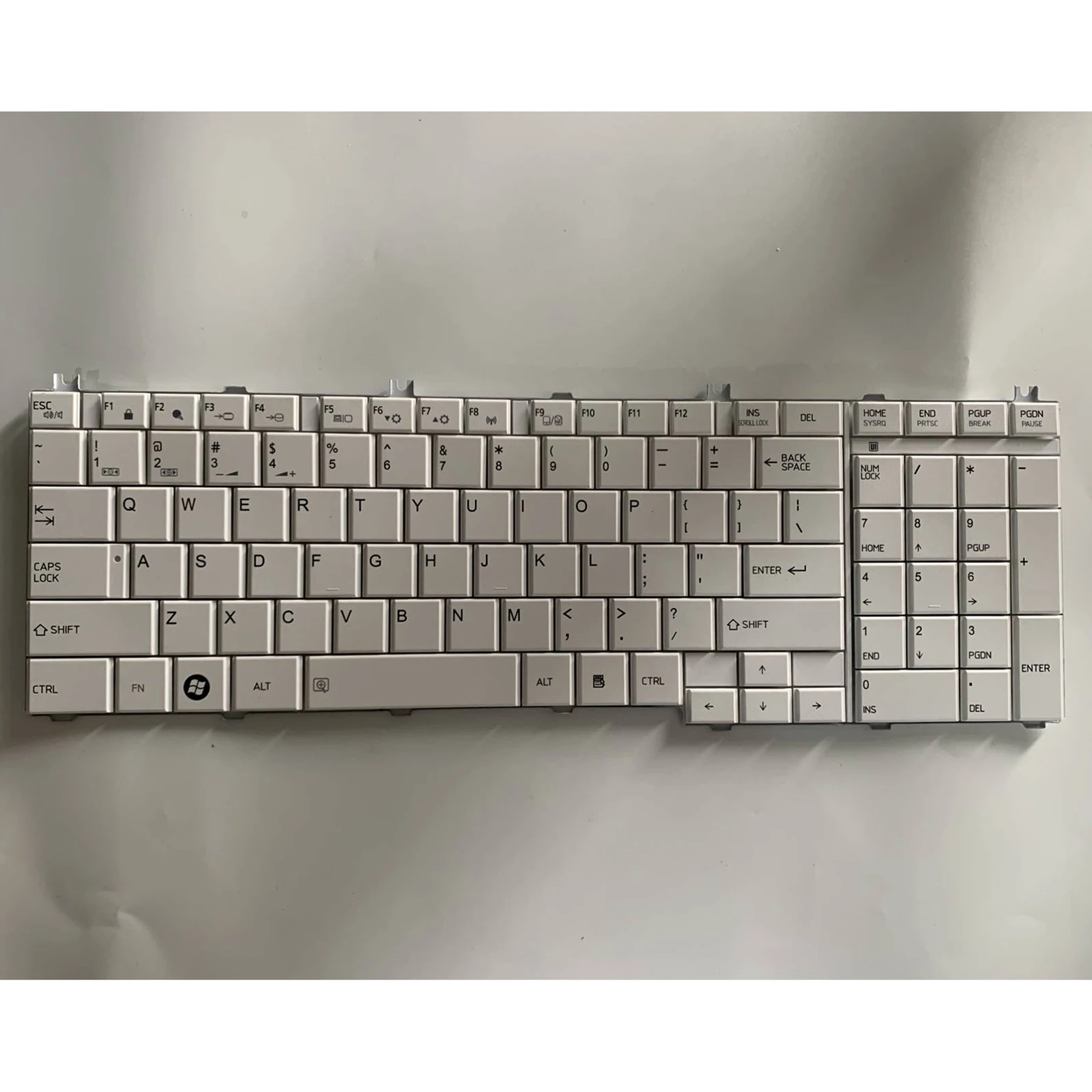 لوحة مفاتيح الكمبيوتر المحمول تخطيط الولايات المتحدة لتوتوشيبا ستالايت L675D C650 C655 C655D L655 L655D