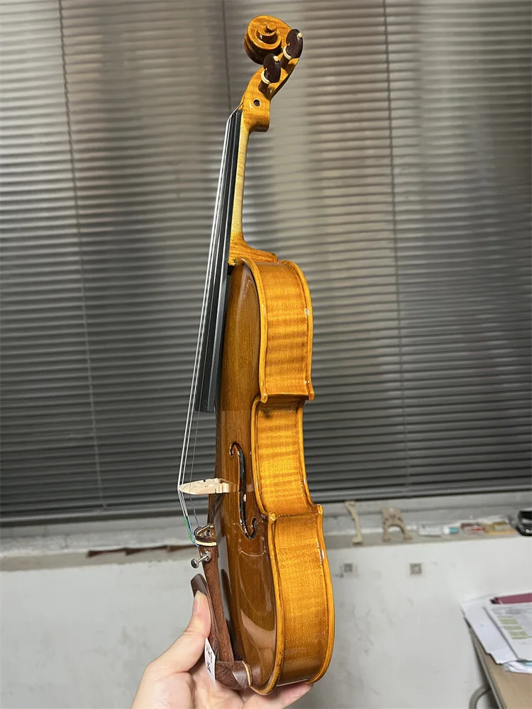 Thumbnail 4 - #10 Popular Violins Choices