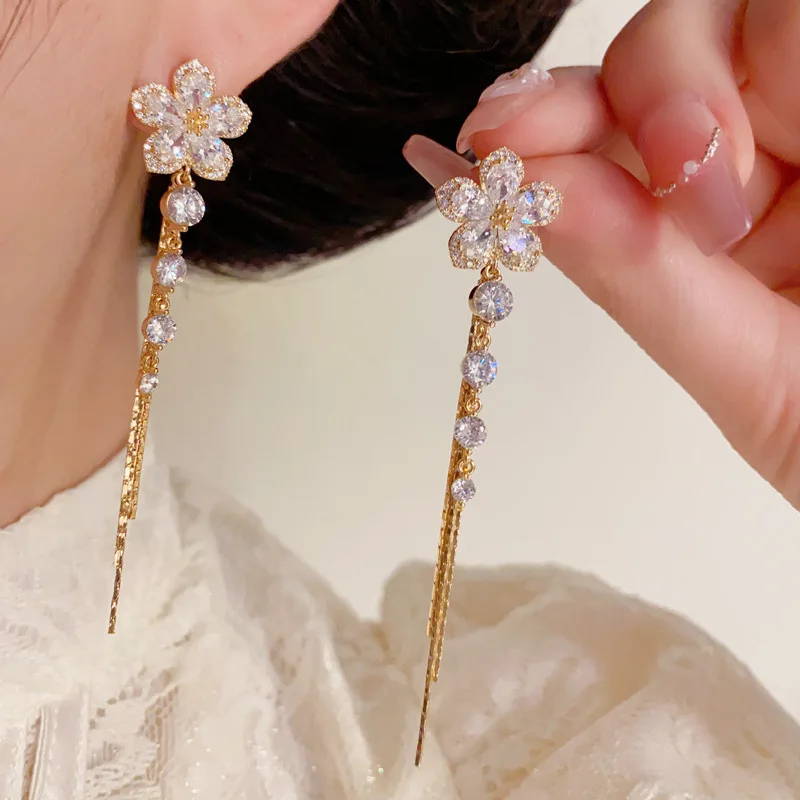 Personalized light luxury versatile super flash full zirconium flower long fringed earrings exquisite fashion earrings