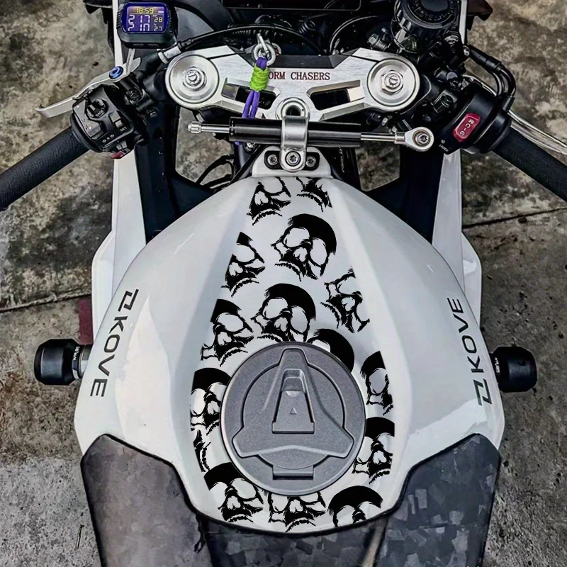 20Pcs Gradient Skull Vinyl Stickers, Laser Reflective Decals for Car Motorcycle Luggage Decor