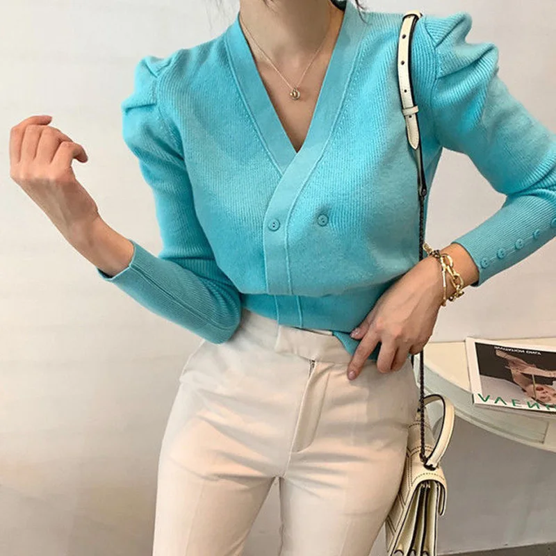 2023 New Women\'s Clothing Solid Color Fashion Loose Pleated Buttons Temperament Elegant Long Sleeve Autumn Thin V-neck Sweaters