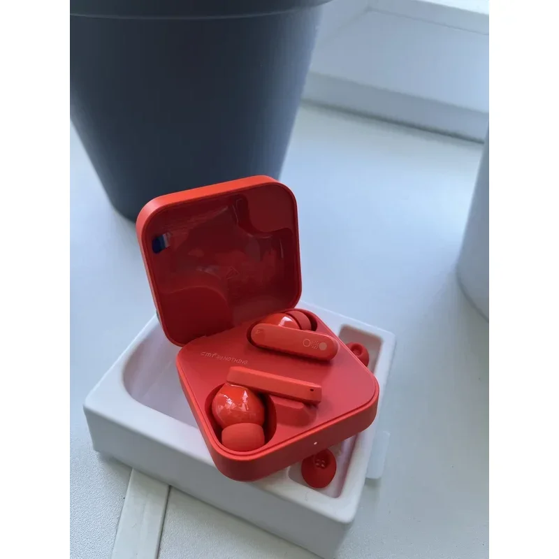 متوفر في براعم Global Verison CMF مع إلغاء الضوضاء النشط 42 ديسيبل ANC #2