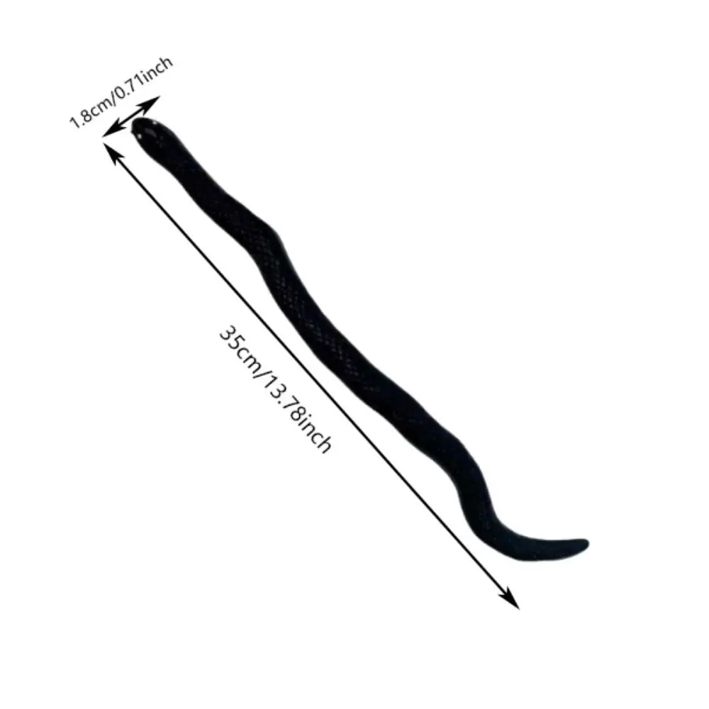 Serpente trasparente che spremisce gomma morbida plastica durevole ornamento a forma di serpente simulazione liscia scherzo serpente finto bavaglio per feste