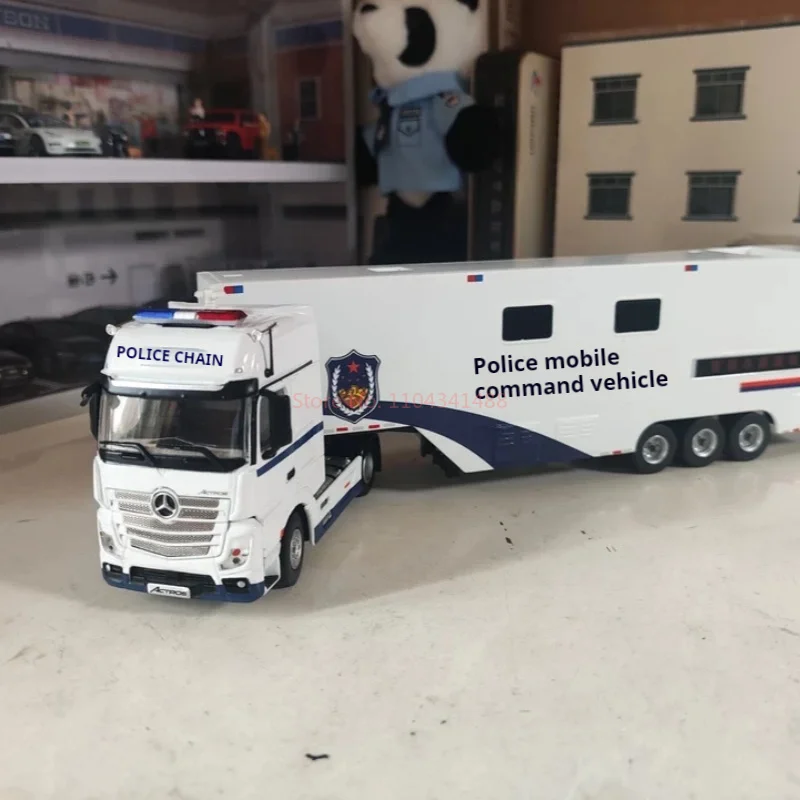 Perka1:64 coche modelo estático camión de aleación simulado comando de emergencia vehículo de seguridad motor de bomberos edición limitada juguetes para niños