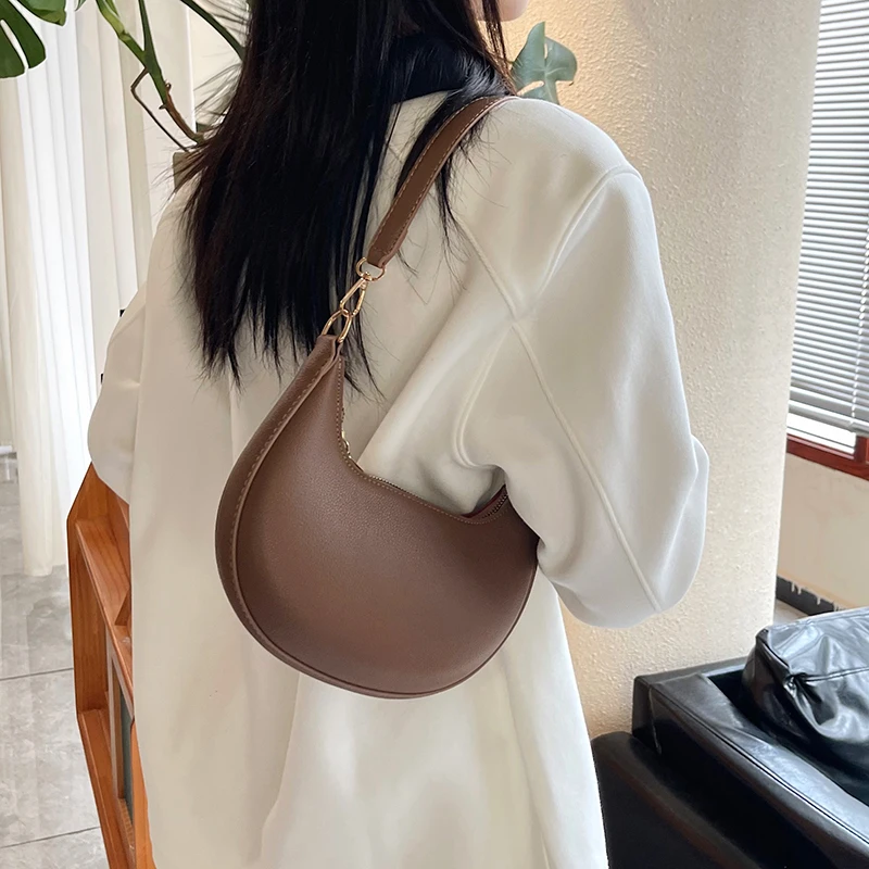 

High End Women Luxury Leather Fashion Shoulder Bag Elegant Designer Tote Handbag For Daily Urban Commuter Fashion