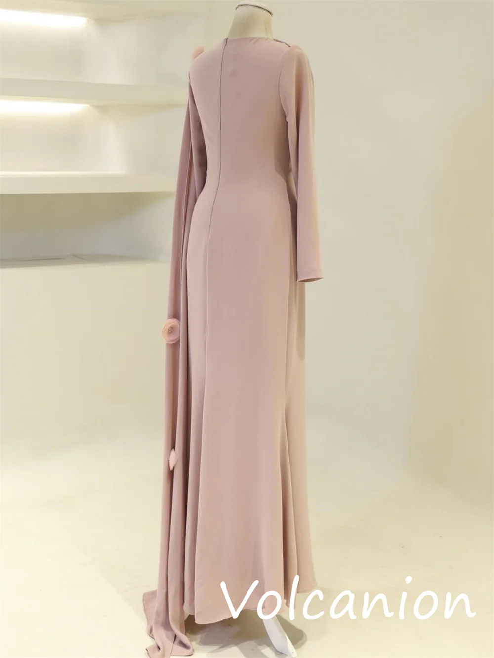 تخصيص النمط الصيني جيرسي زهرة الطية ألف خط مغرفة الرقبة فساتين طويلة مناسبة مخصصة رائعة