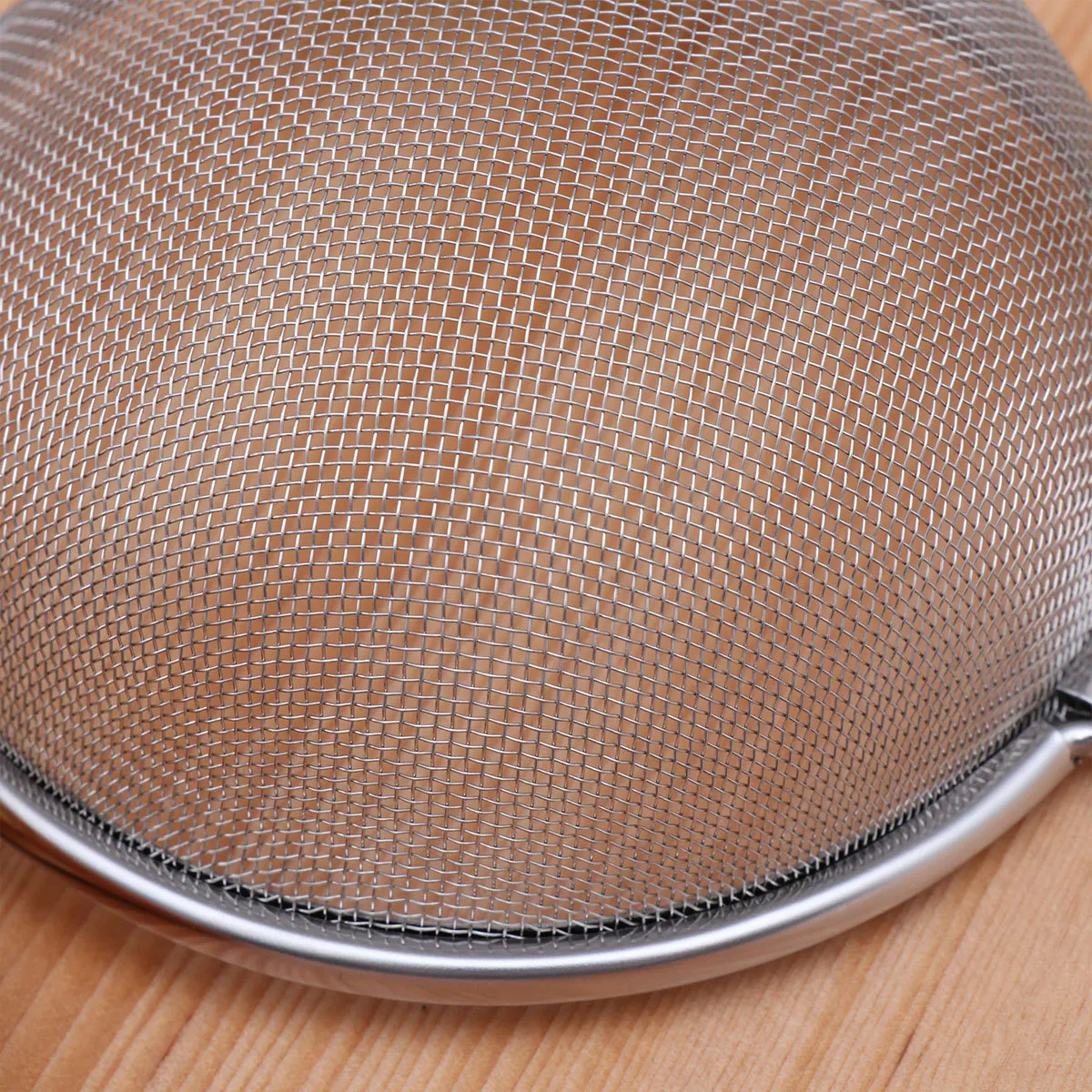 

Handheld Stainless Steel Flour Sifter Fine Mesh Powder Strainer Baking Tool for Cake Bread Cookies Pizza Mesh Flour Sifter