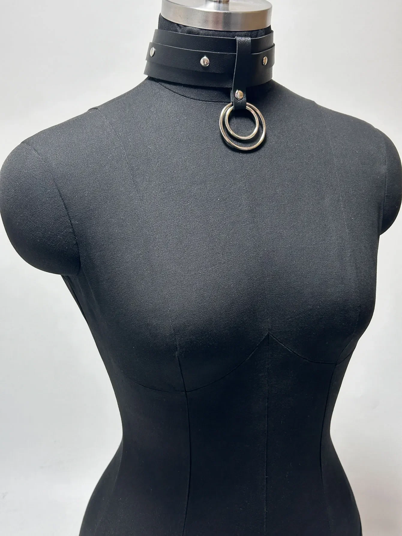 Alternative Fashion E-Girl PU Leather Neck Harness Double O-Ring Dark Punk Style Choker Accessory for Daily and Music Festival