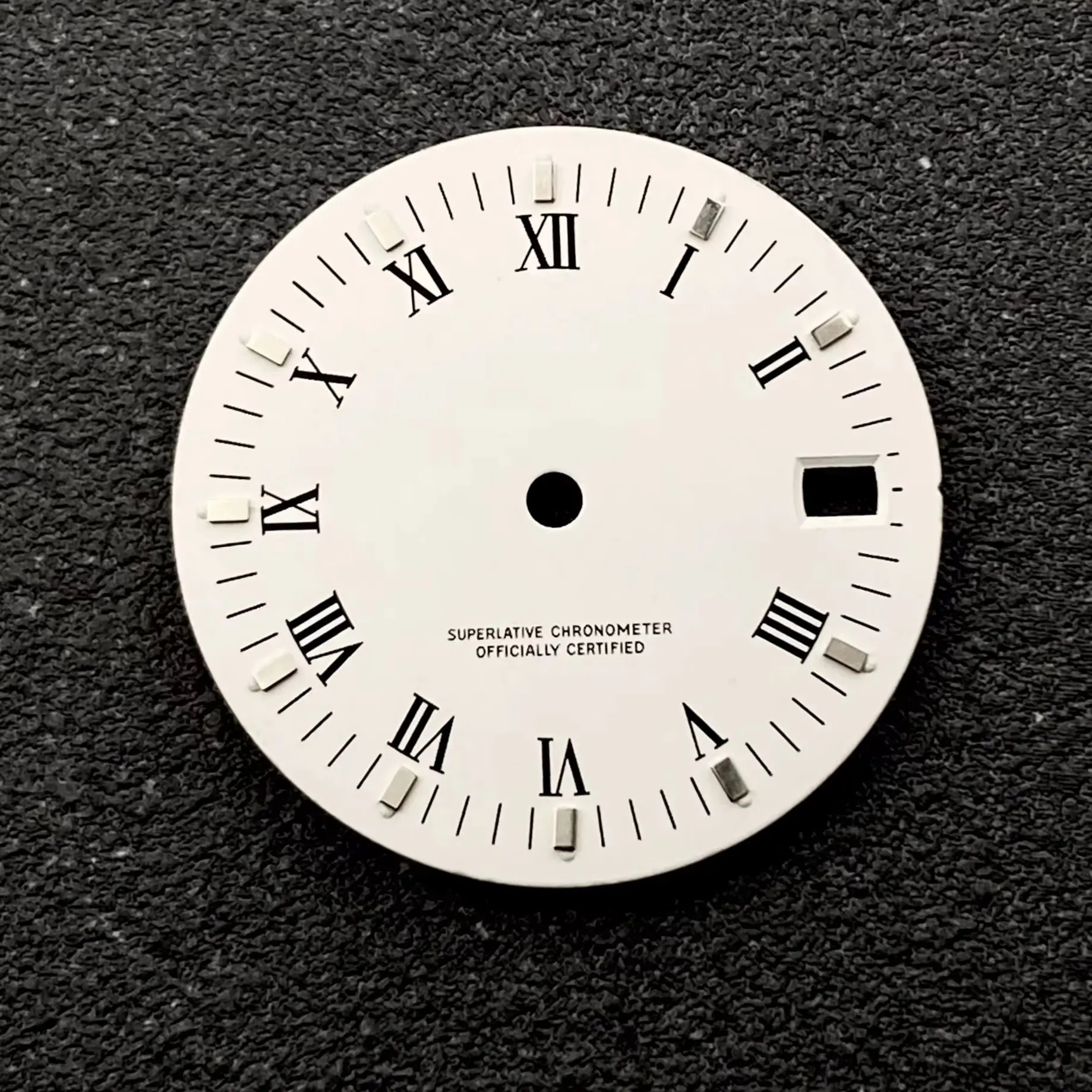 NH35 28,5 мм, белый винтажный циферблат с римскими цифрами, один календарь, без логотипа, подходит для NH35 NH36, механизм, циферблат, модифицированная замена NH35 28,5 мм, белый винтажный циферблат с римскими цифрами, один календарь, без логотипа, подходит для NH35 NH36, механизм, циферблат, модифицированная замена