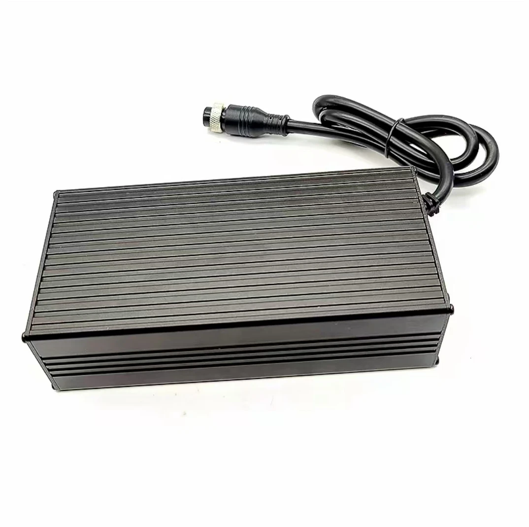 12.6 فولت 20A بطارية ليثيوم شاحن سريع 12 فولت XT60 XT90 أندرسون موصل ل 3S 12 فولت شاحن ليثيوم أيون تبديد الحرارة السريع