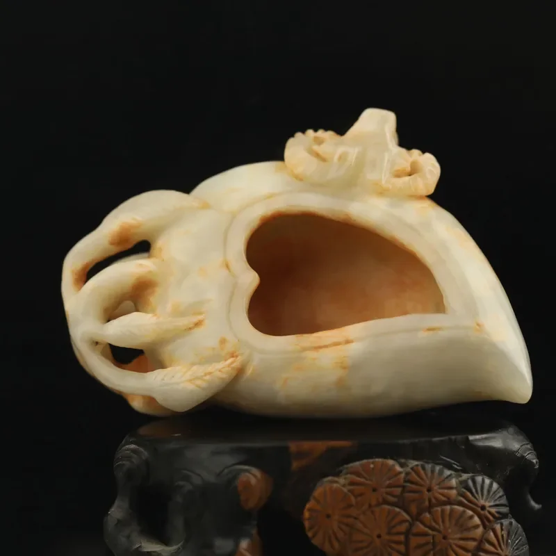 

Old China Natural hetian Jade Hand Carved flower and sheep writing brush washer #10