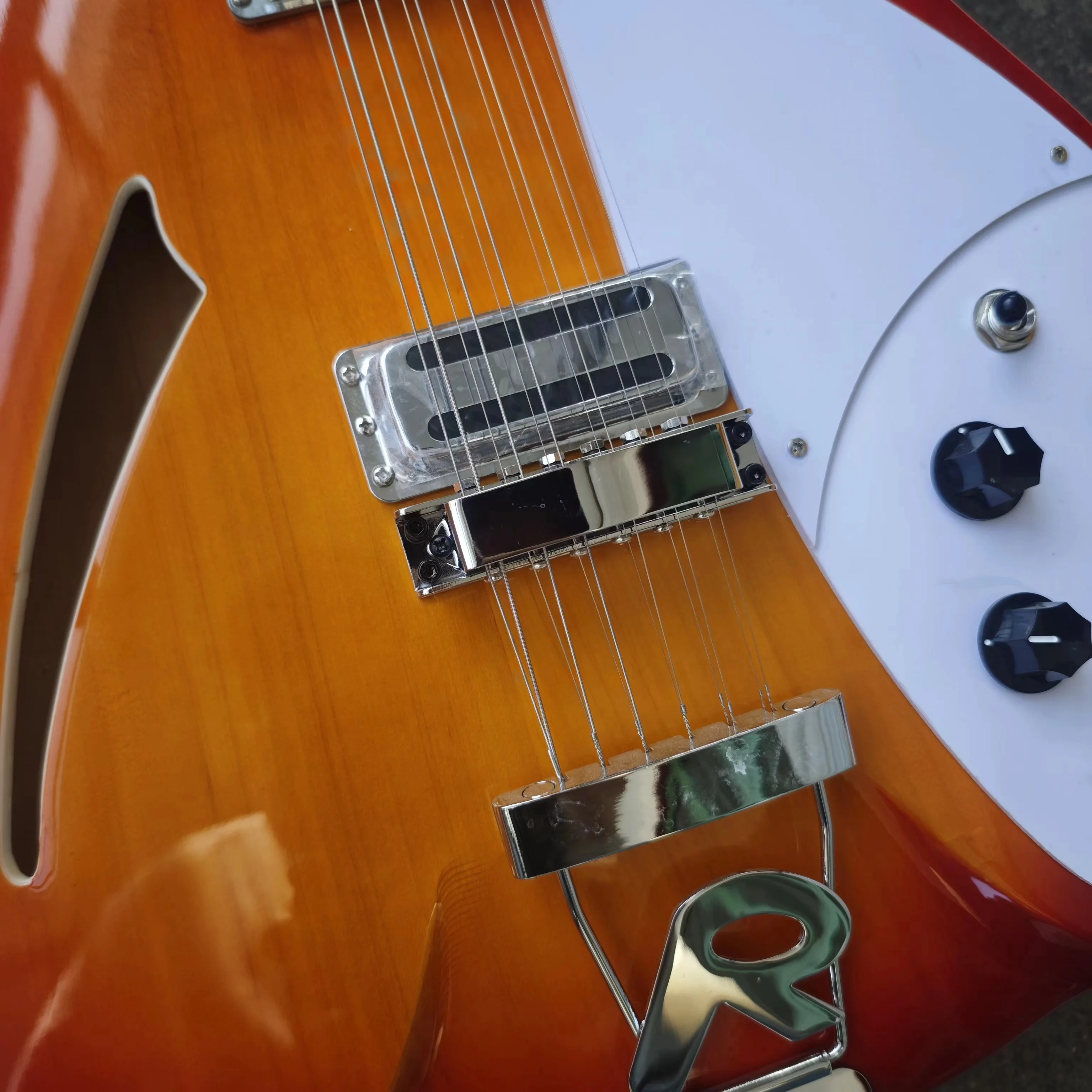 Rickenbacker 360 Custom electric guitar basswood body 12-string 24-FREts chrome-plated hardware rosewood fingerboard