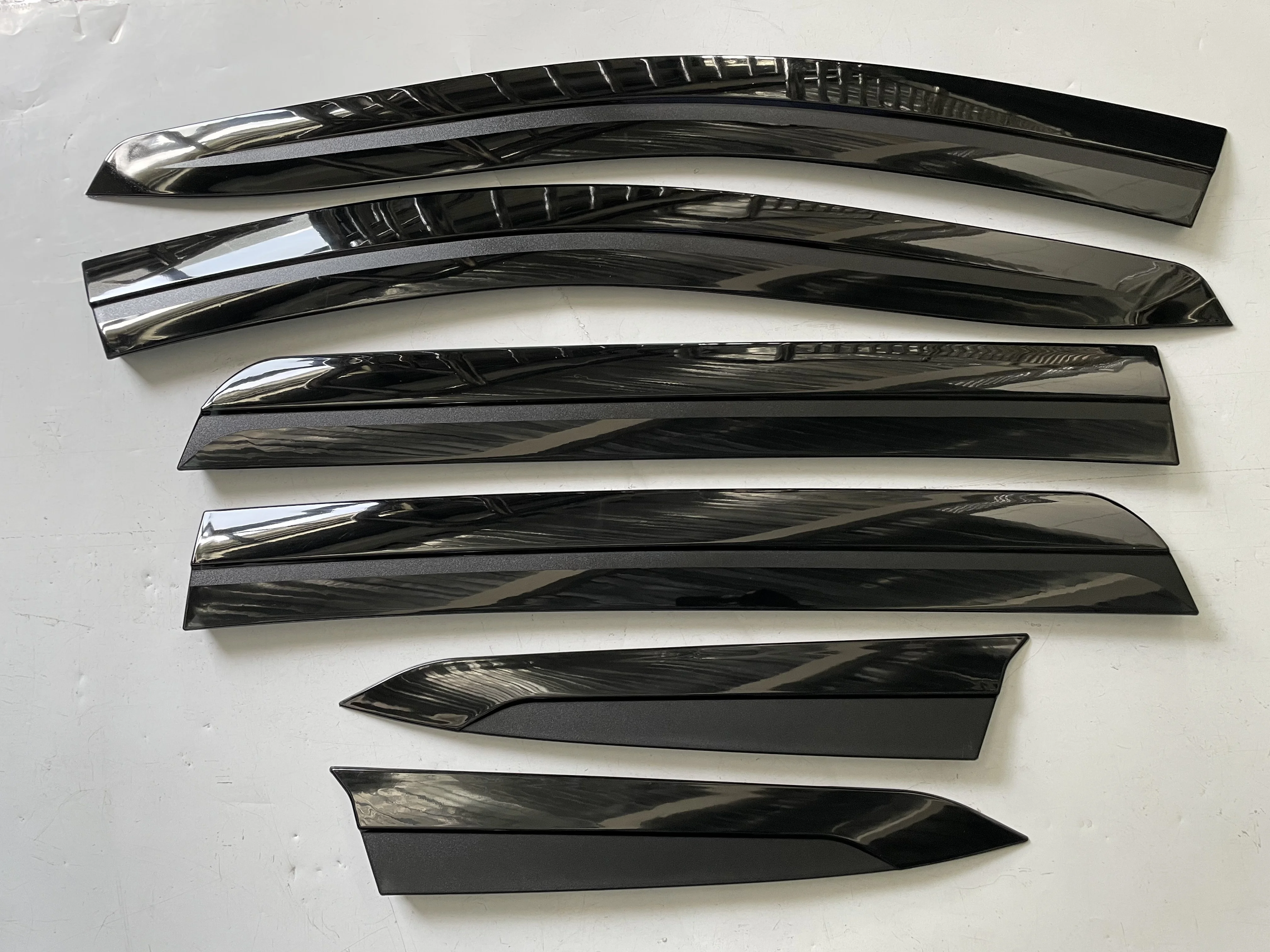 Premium Direct Fit Easy Installation Durable Window Visor Wind Deflector Rain Guard Sun Shield For TOYOTA RUSH 6PCS 2018-2020