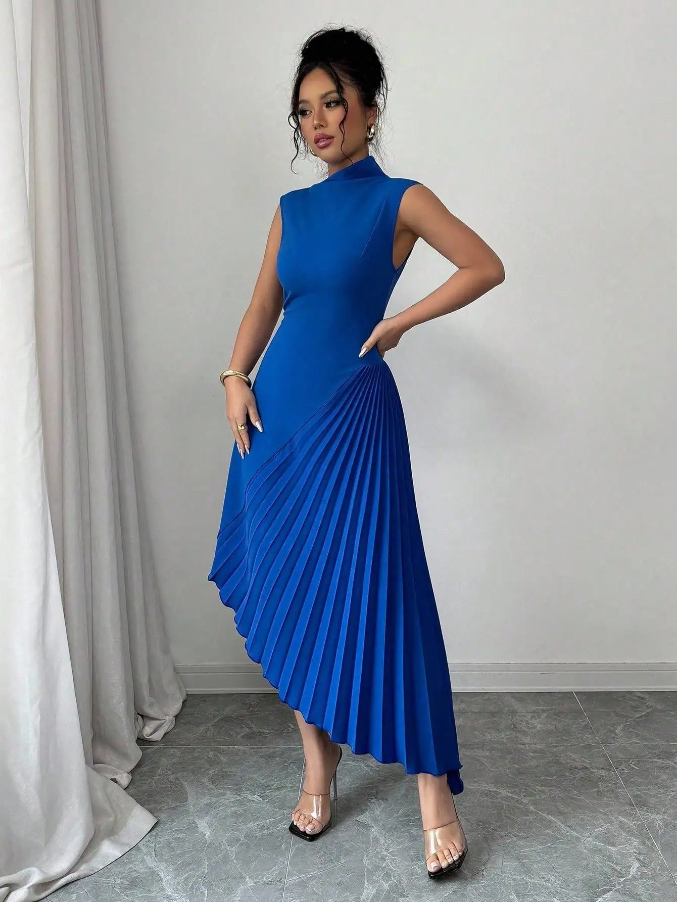 

Женское асимметричное плиссированное платье миди без рукавов с высоким воротником, однотонное, элегантное