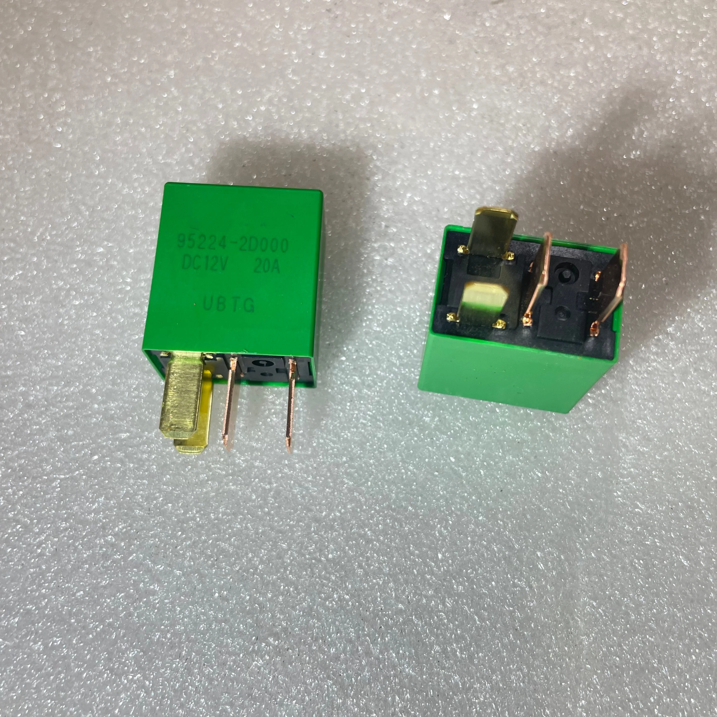 Qixinruite 95224-2D000 DC12V 20A