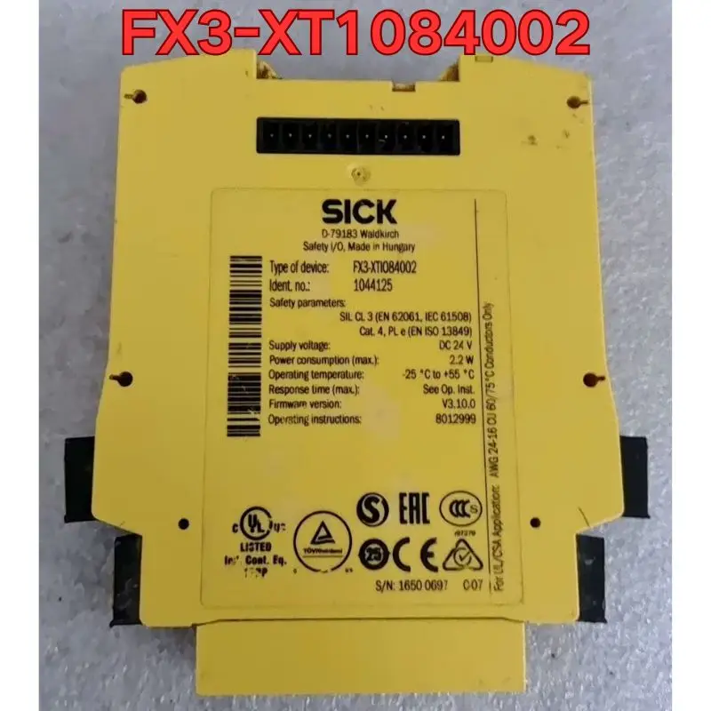 Second-hand FX3-XT1084002 safety control unit function test is normal