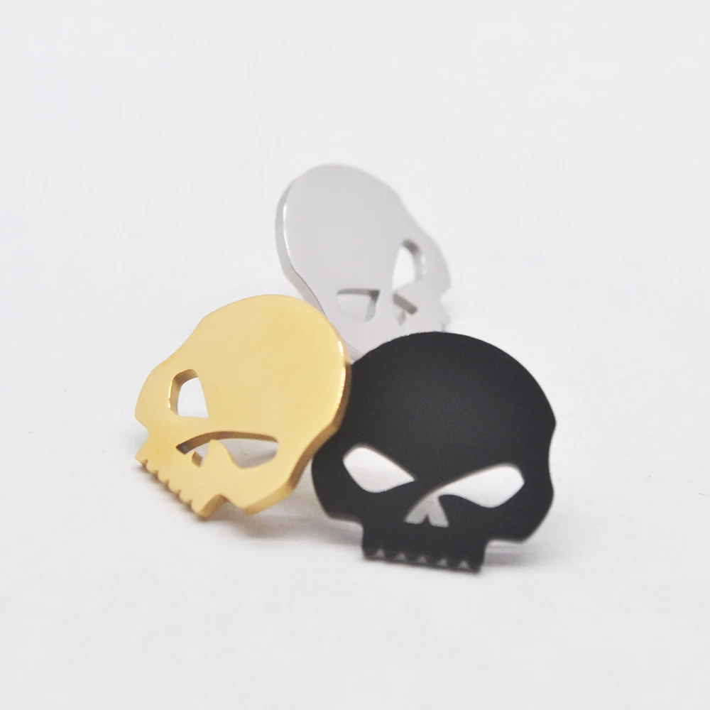 Dark Minimalist Stainless Steel Skull Metal Brooch, Trendy And Versatile, Suitable As a Gift For Boys