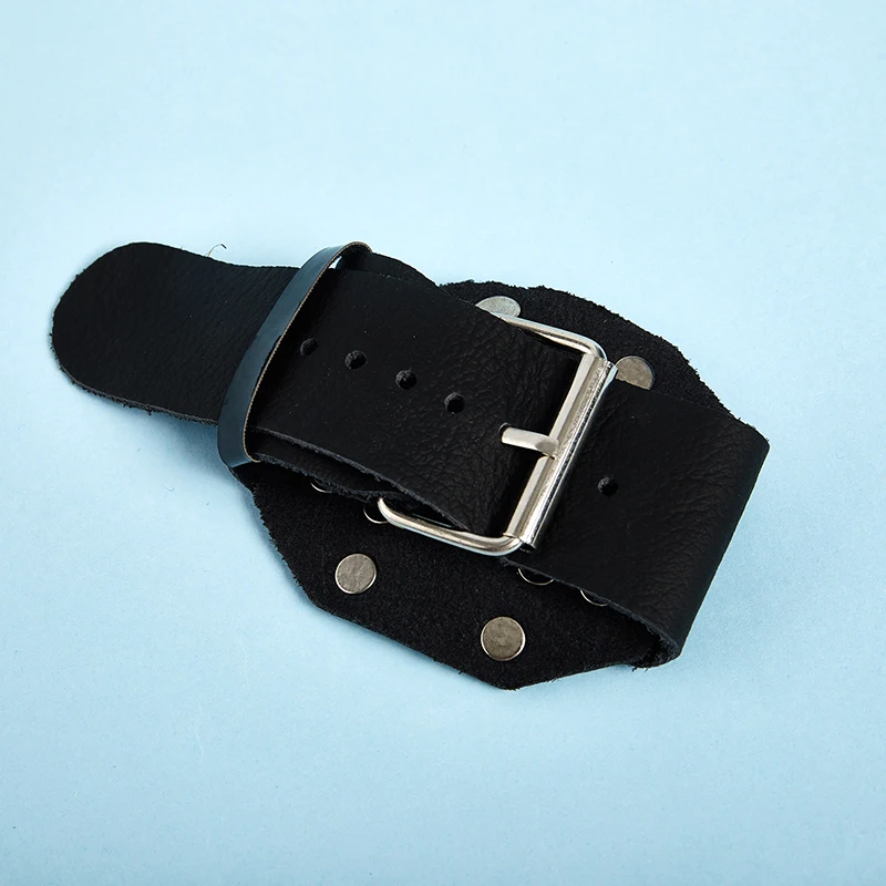 New 1Pc Slingshot Wristband Fishing Hunting  Reel Holder Guard Capture Glove Adjustable Strap view 4