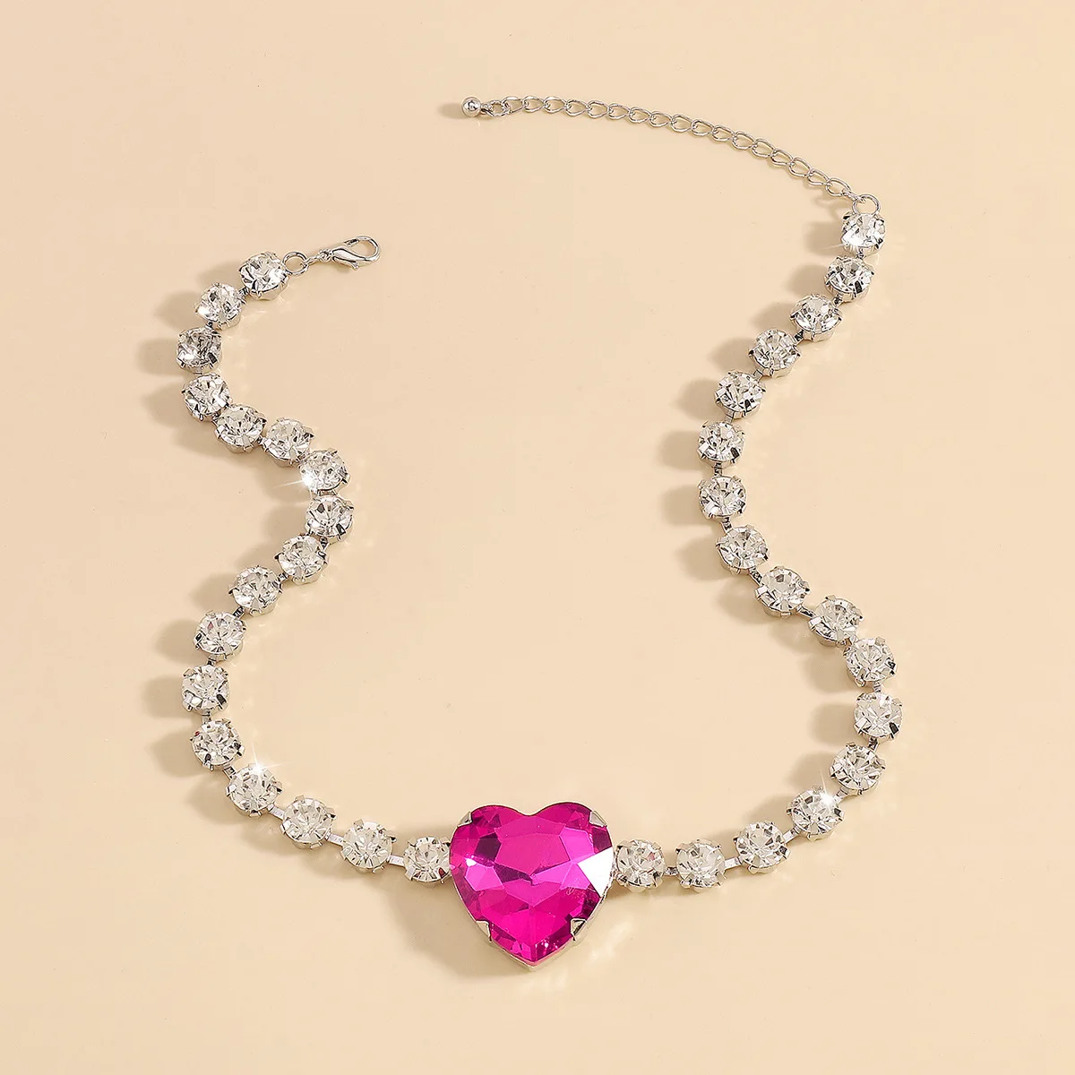 KMVEXO Fashion Bling Rhinestone Rose Heart Pendant Choker Necklace for Women Crystal Wedding Party Statement Jewelry Wholesale