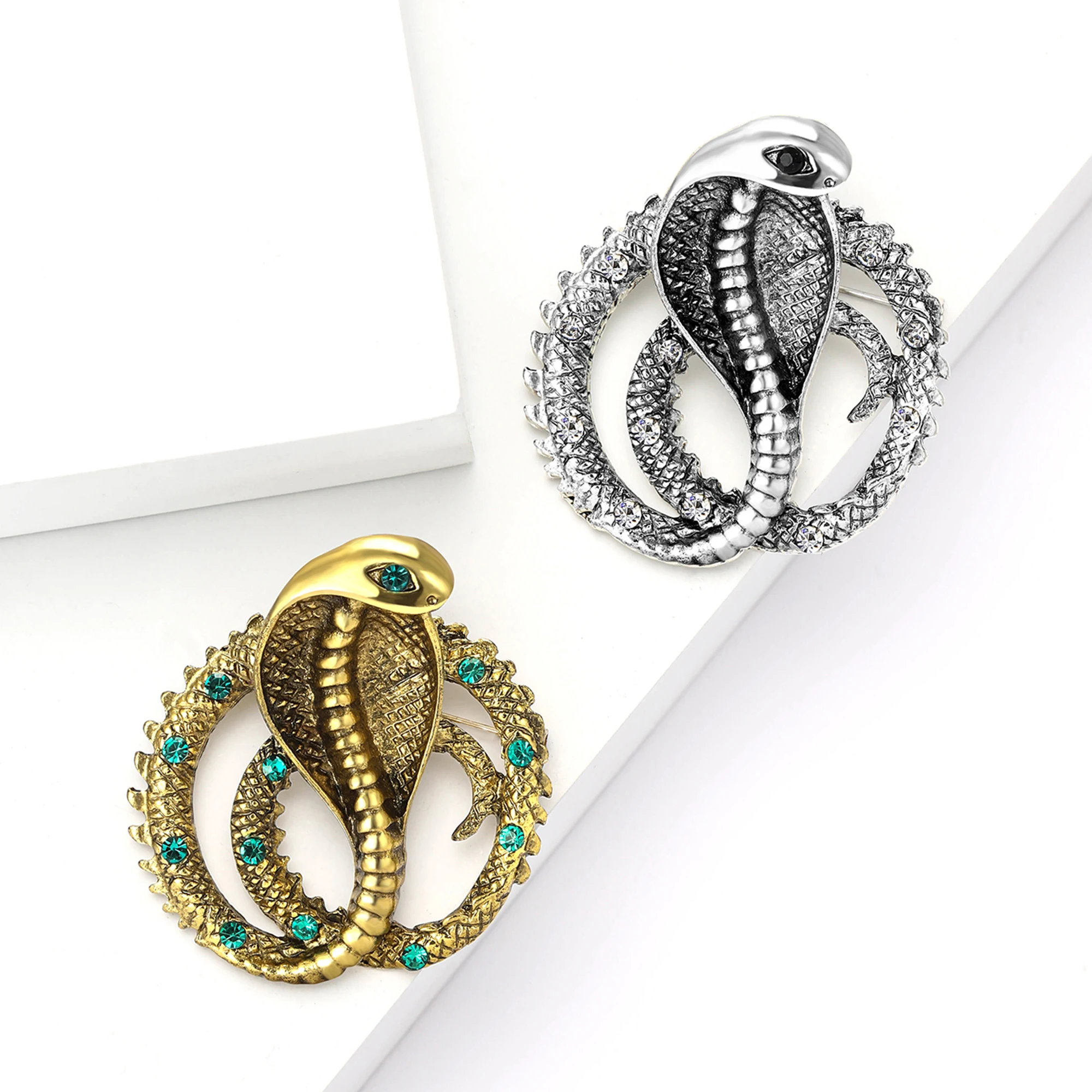 Vintage Rhinestone Snake Brooches for Women Cobra Animal Pins Event Party Backpack Decoration Clothes Accessories