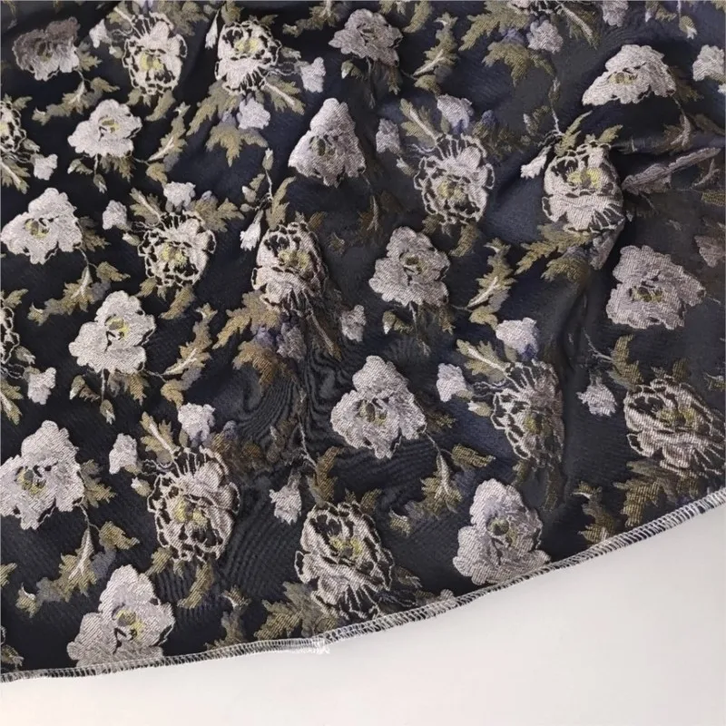 Elegant color-blocking embossed flower jacquard fabric with a textured feel for suit shorts and handbags