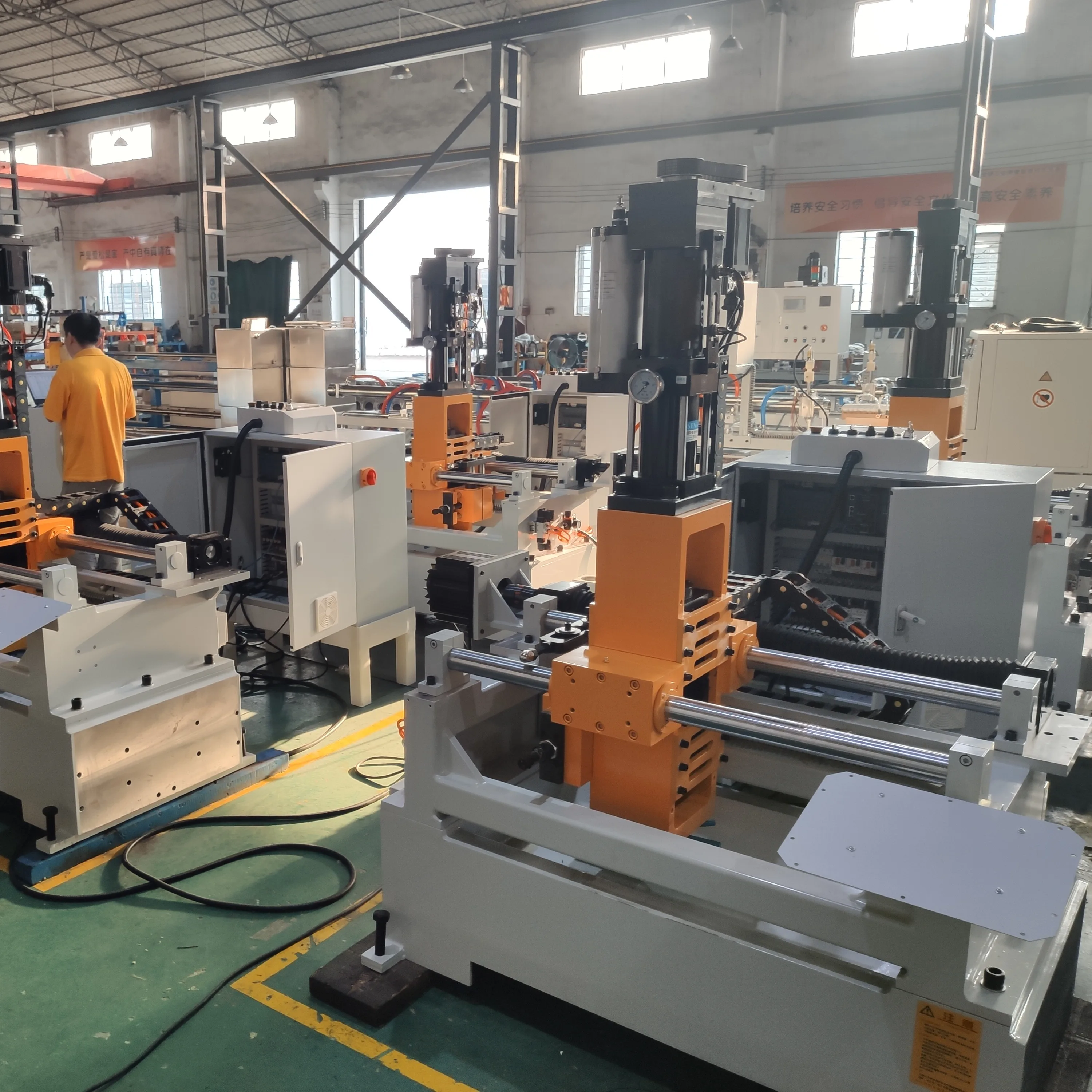 Small Footprint Heavy Duty Servo Leveling Machine Servo High-Speed Weld Leveling Equipment