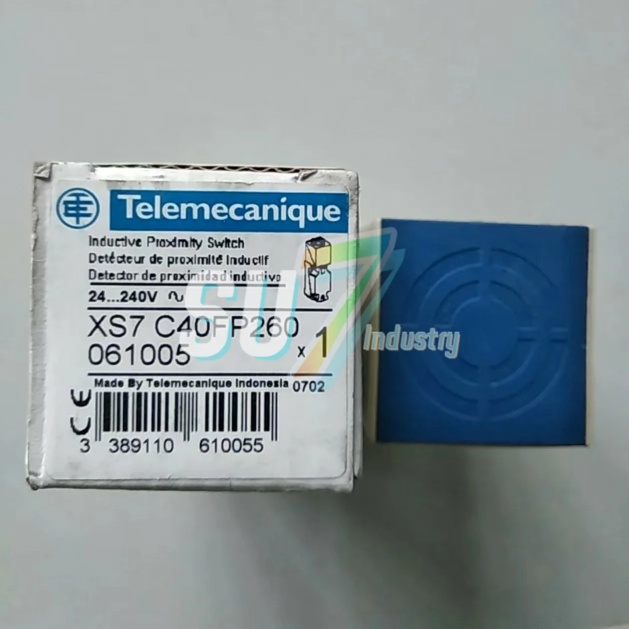 XS7-C40FP260 新品在庫あり ブロック誘導近接スイッチセンサー