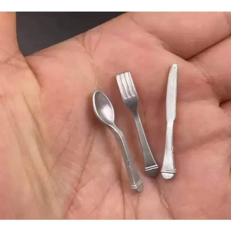 1/6 Scale ขวดไวน์ถ้วยมีดช้อนส้อมขวดน้ําการตั้งค่าตารางรุ่น WWII ฉากอุปกรณ์เสริมสําหรับ 12 ''Action Figures DIY