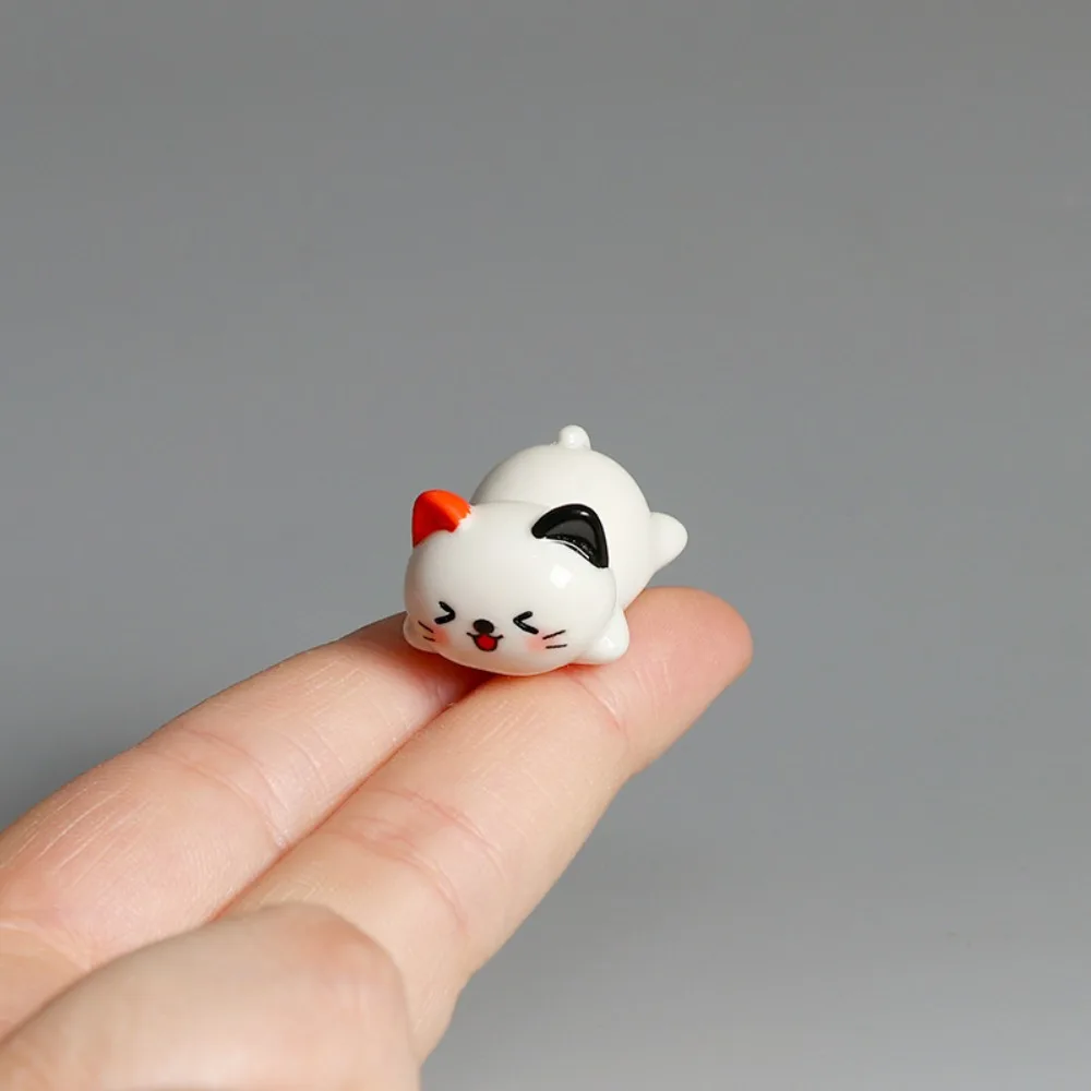 Mini Resin Lying Animal Figurines Shiba Pig Elephant Cat Panda Kawaii Desktop Micro Landscape Decor Christmas Birthday Gifts