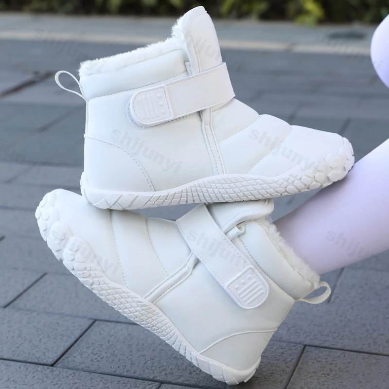 

Детские зимние ботинки, новые зимние плюшевые утепленные удобные теплые туфли для мальчиков, легкая нескользящая хлопковая обувь на мягкой подошве для девочек