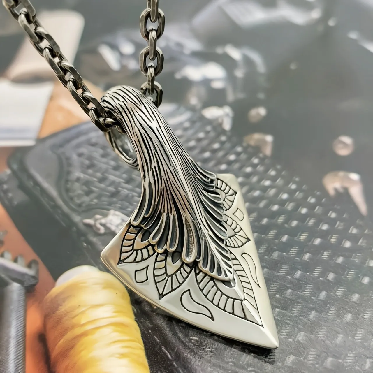 Punk s925 sterling silver European and American axe pendant, retro personality strip, trendy men's accessory necklace