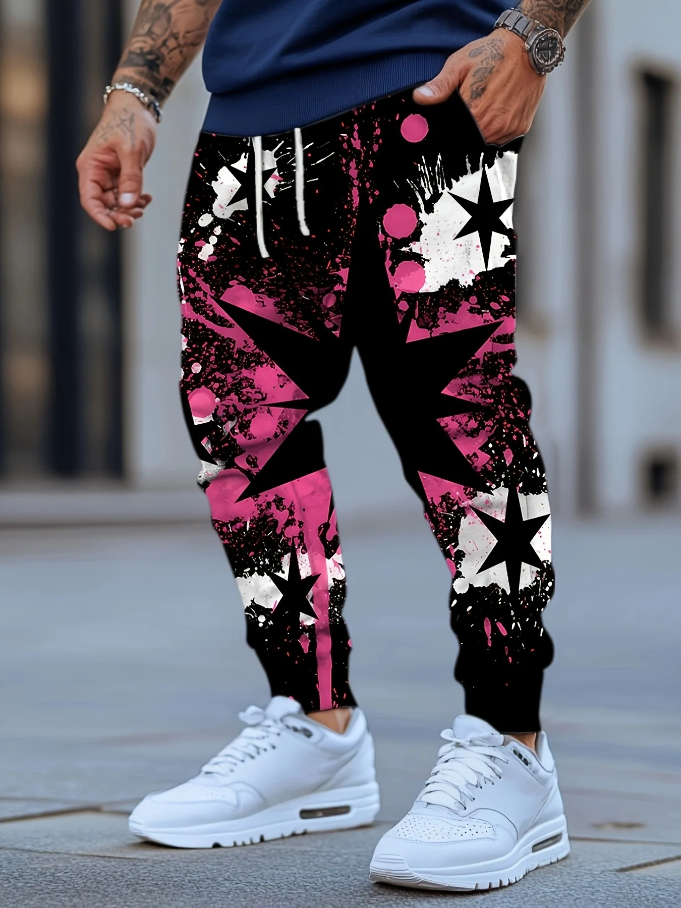 The new men's trousers for Spring and Autumn 2025 are comfortable soft casual and fashionable featuring star-printed streetwear
