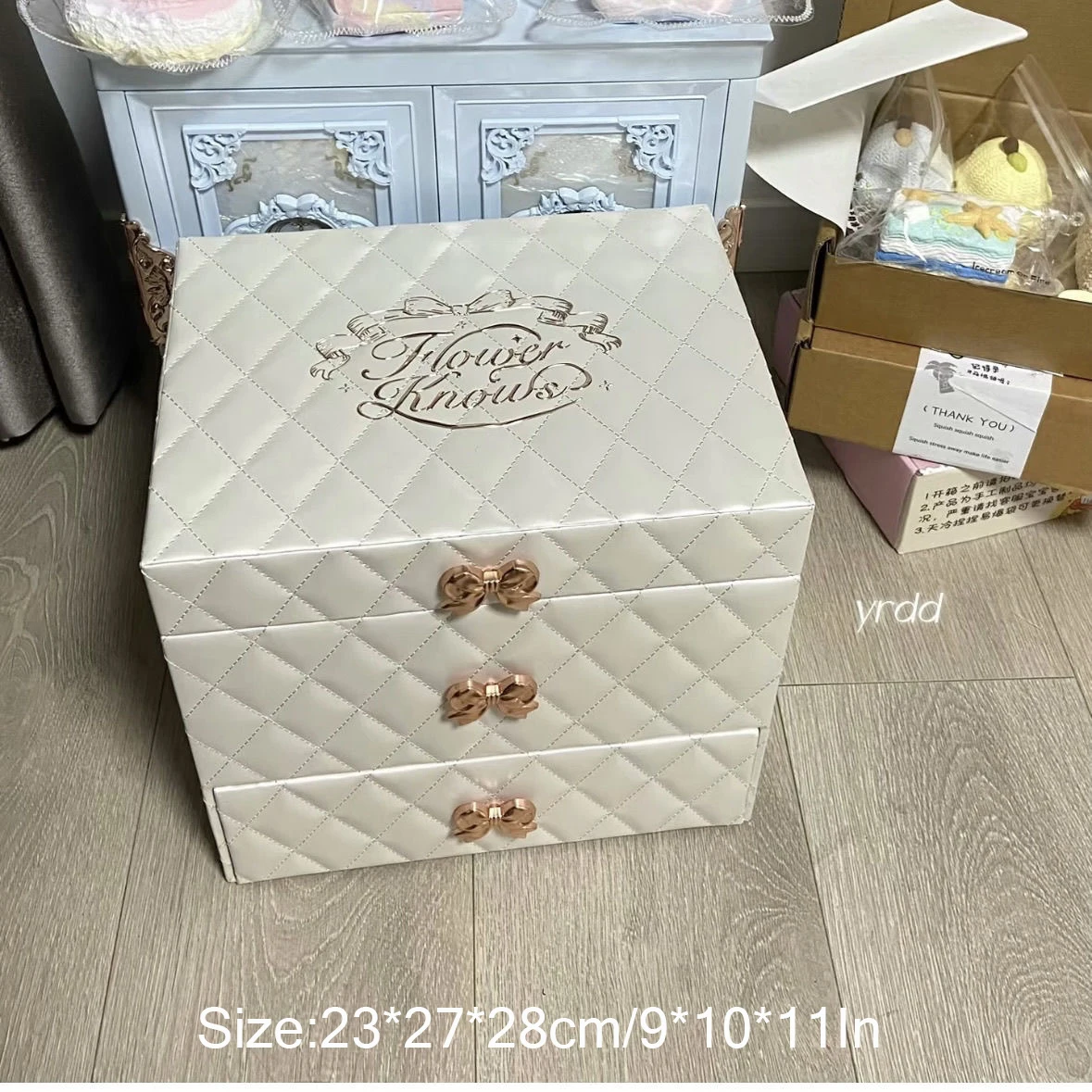 

Flower Knowledge Christmas Limited Edition Jewelry Box Leather Storage Box Cosmetics Case Gift White Box