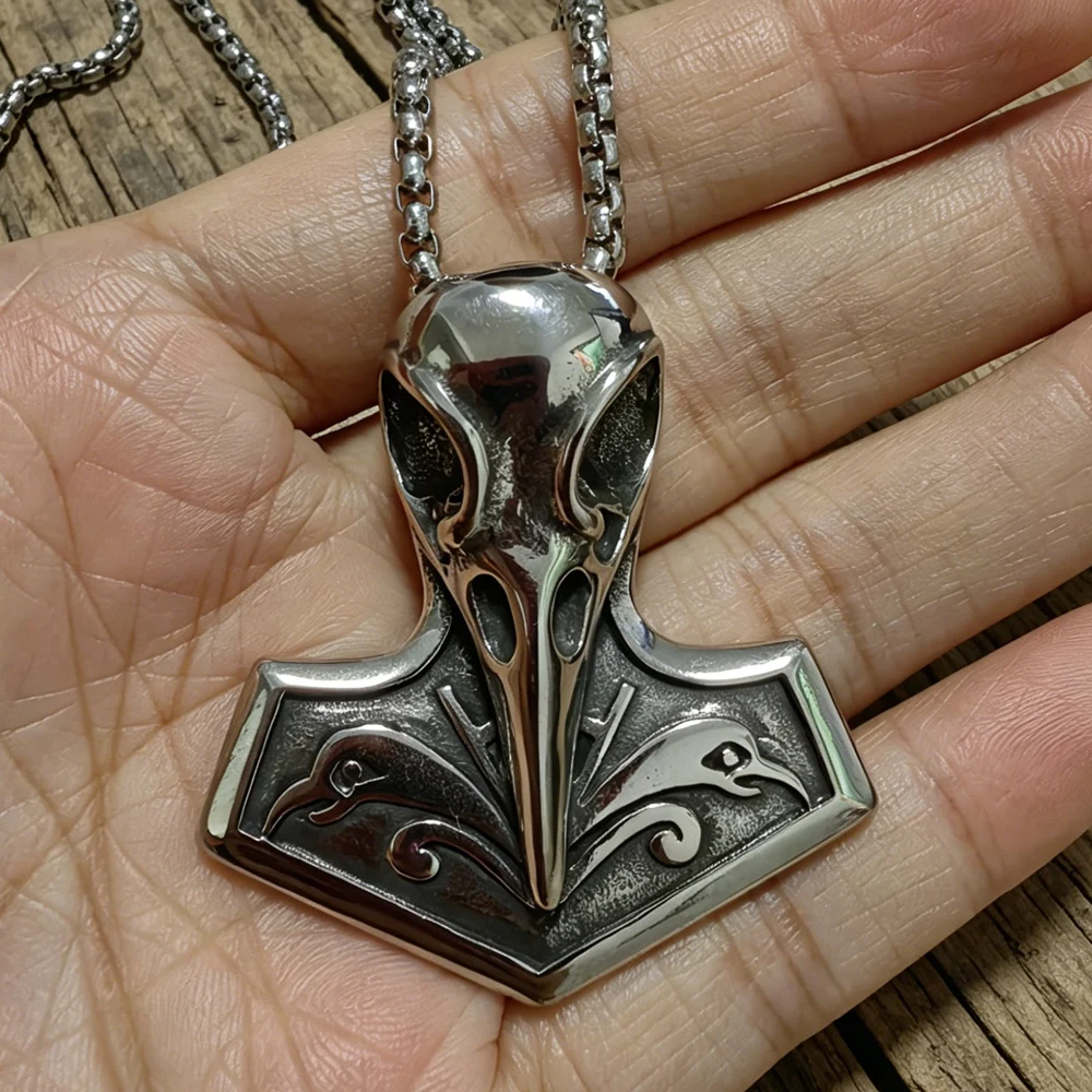 Vikings Odin Raven Pendant Necklaces for Men Women Nordic Animal Skull Necklace Stainless Steel Fashion Amulet Jewelry Wholesale
