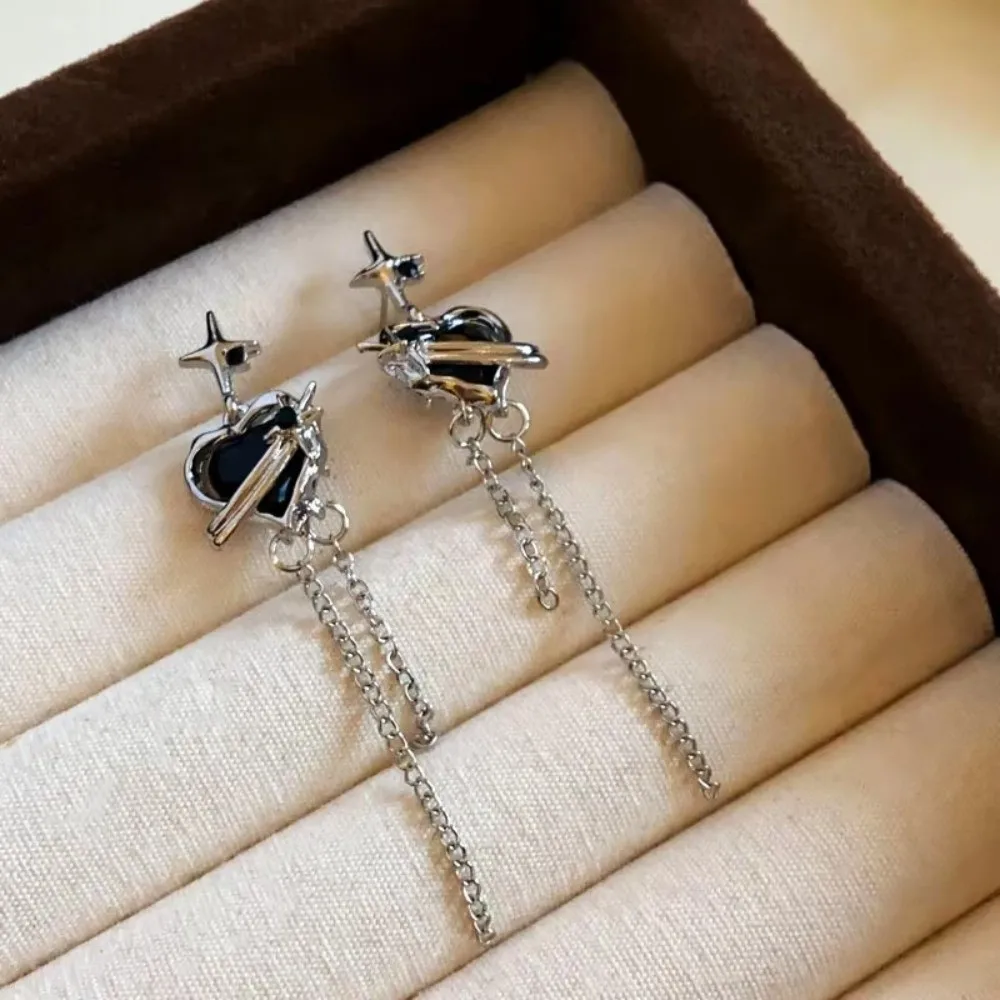 1 Pair Sweet Sparkling Dangle Earrings Heart Shape Long Chain Stud Earrings Rhinestones Drop Earrings for Women