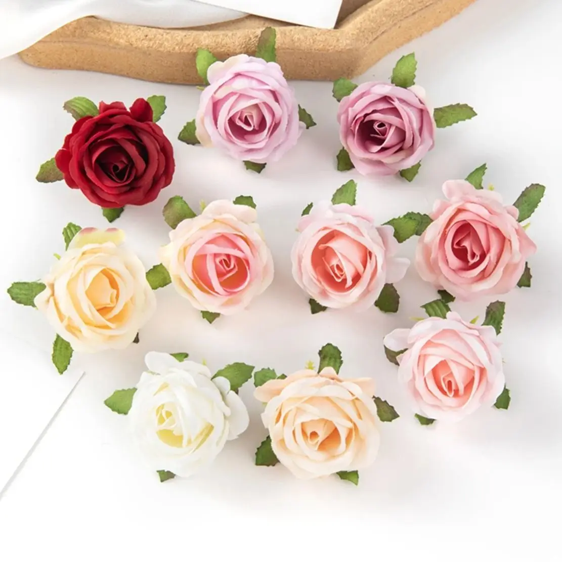 

Artificialflower Silk Rose Diy candy box brooch Home Festival party Decor Christmas Outdoor Garden Wedding Wreath arch wholesale