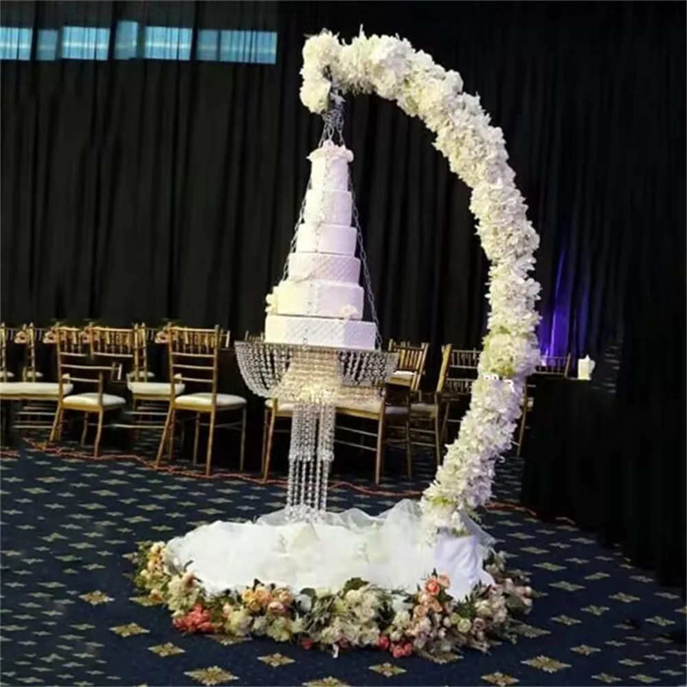 

Crescent Shape Wedding Cake Stand Cake Chandelier Party New Year Family Birthday Centerpiece Decoration