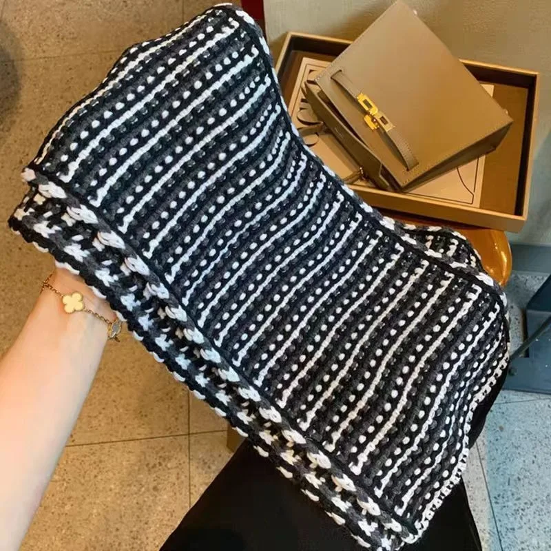 Glutinous Waxy Style Black Striped Small Fragrant Wind Wool Scarf Women Autumn Winter Warm Soft Cozy Thick