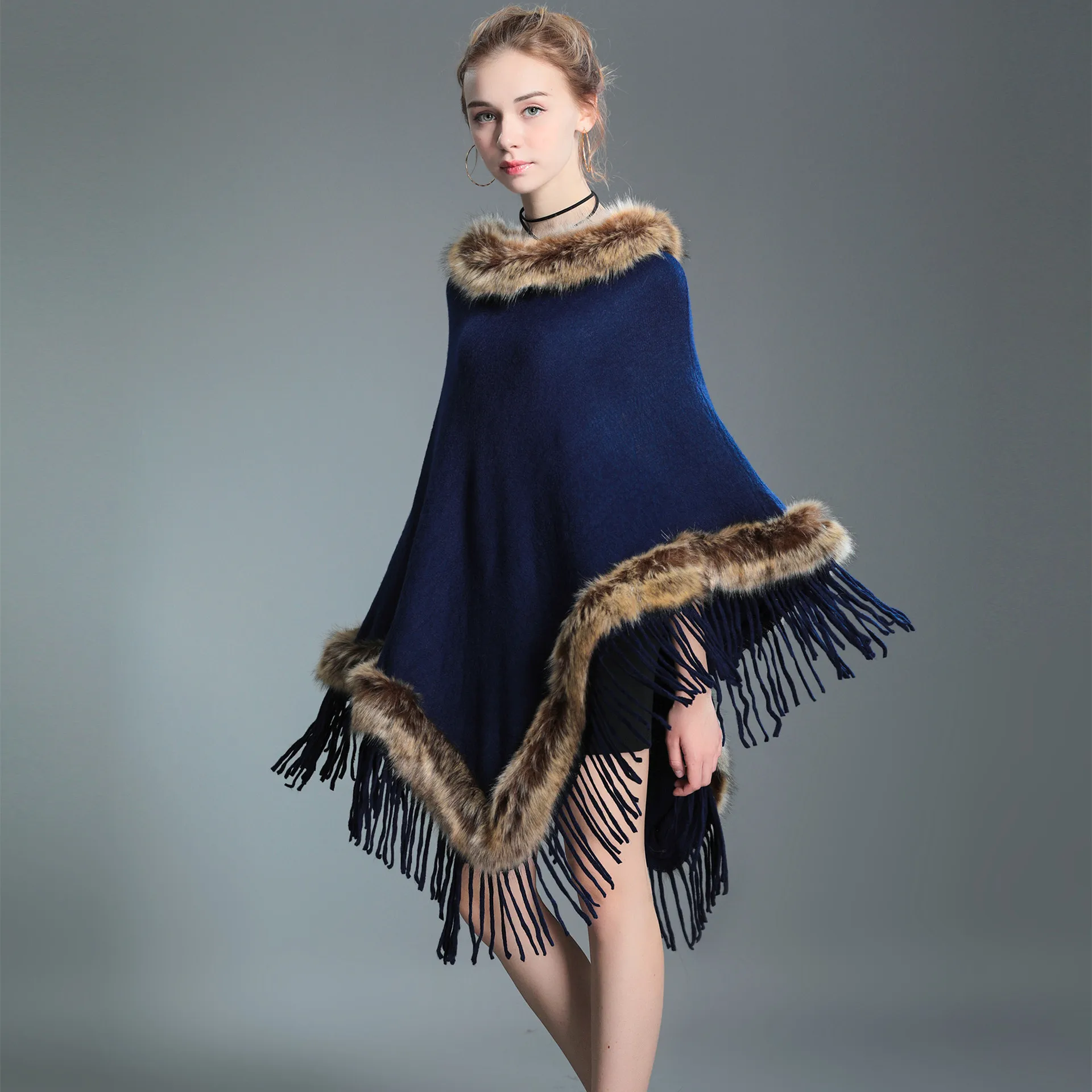 Autumn Winter New Imitation Raccoon Fur Collar Cape  Tassel Knitted Pullover Fur Cloak Female Ponchos Capes Navy Cloaks