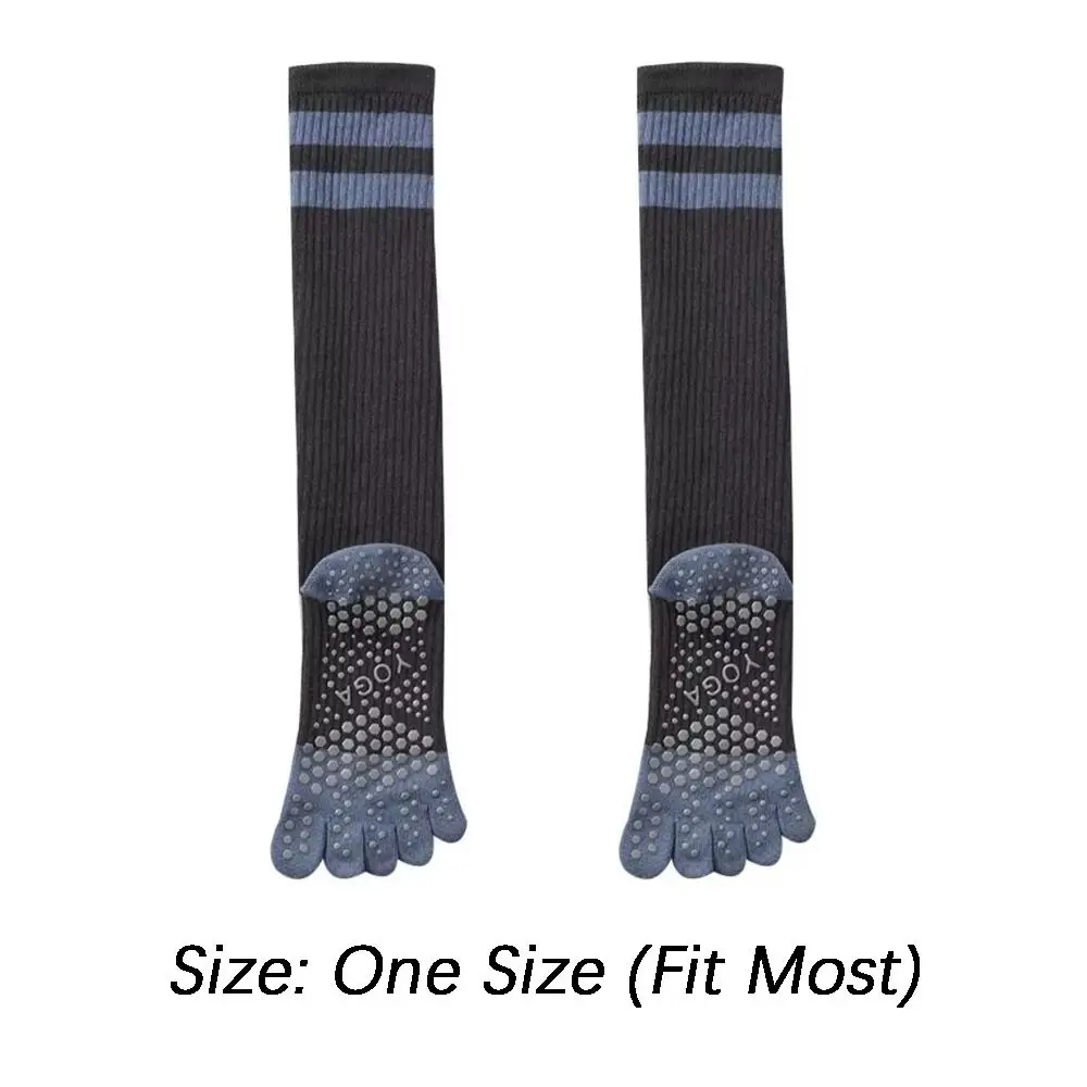 ถุงเท้าโยคะแบบห้านิ้วผ้าฝ้ายใหม่ ป้องกันการลื่นไถลด้วยซิลิโคน ถุงเท้าพิลาทิส ระบายอากาศได้ดี ถุงเท้าข้อกลางสำหรับผู้หญิง