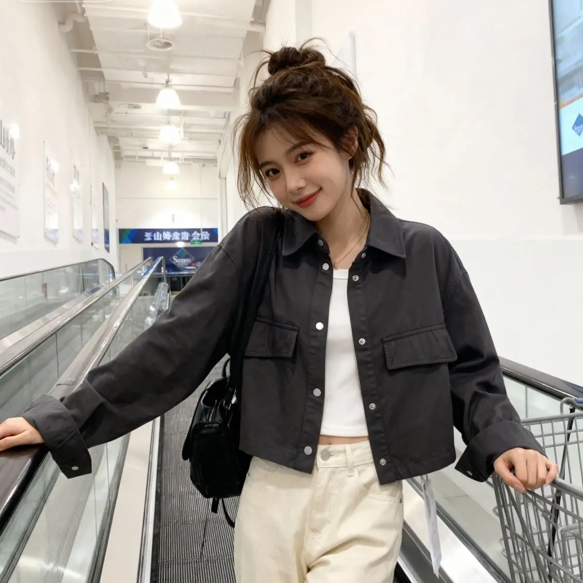 

Новая весенняя свободная куртка с коротким воротником для женщин, в корейском стиле BF, повседневная, универсальная, нейтрального цвета