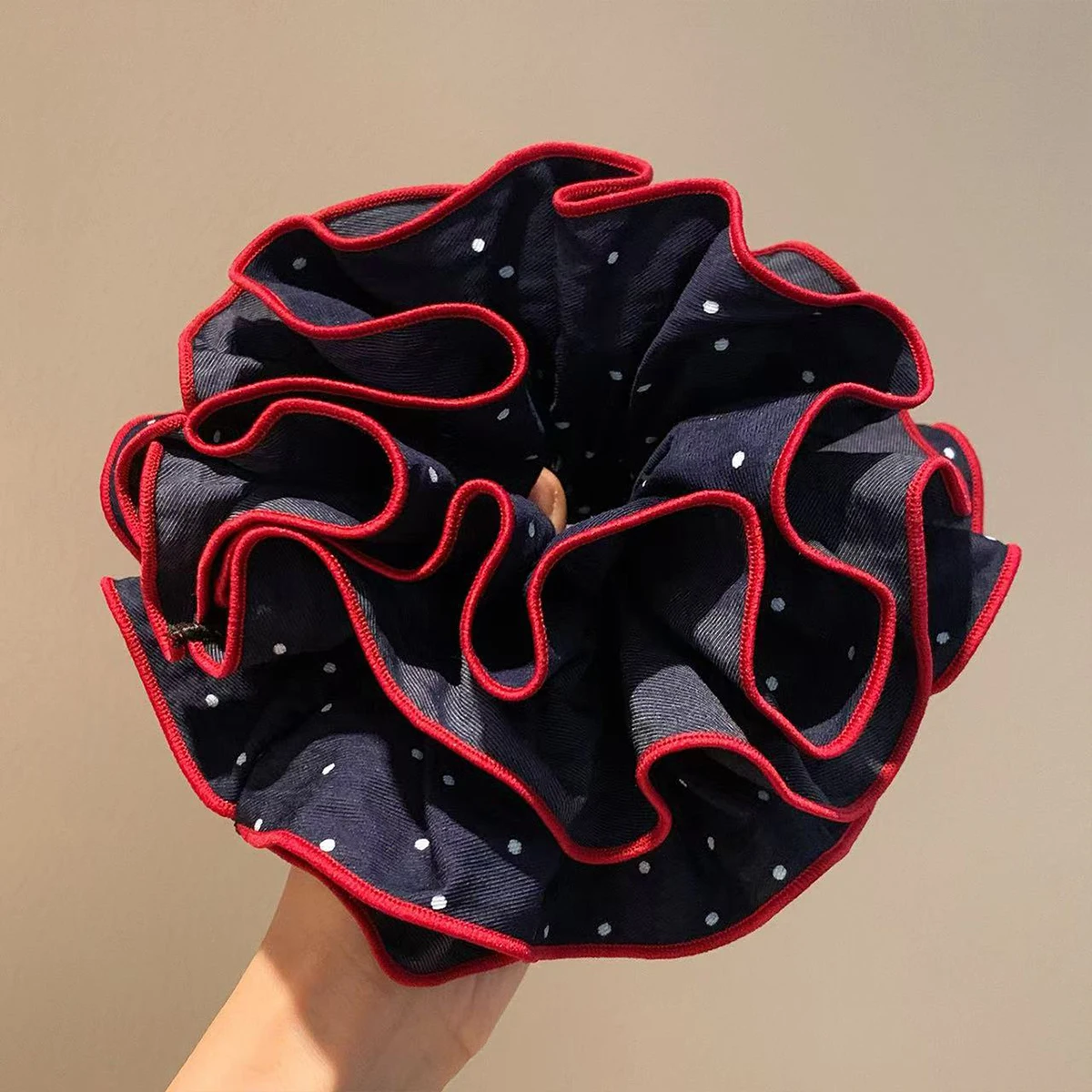 1PC Korean navy blue polka dot large intestine hair ring, female high-end sense of large hair tie hair rope versatile hair acces view 3