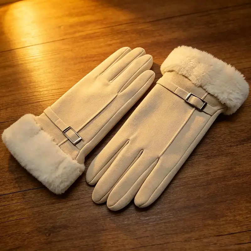 Die warmen Winterhandschuhe für Damen sind winddicht und kältebeständig, haben ein dickes Futter aus Kunstfell und sind als Touchscreen-Handschuhe geeignet. – Detail 3