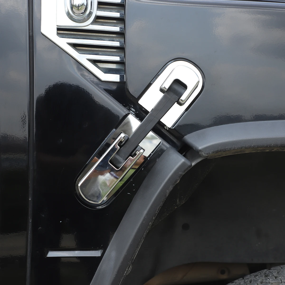 For Hummer H2 03-09 car styling Stainless Silver Car Hood Latch bottom plate Engine cover lock Trim Stickers Car Accessories 3