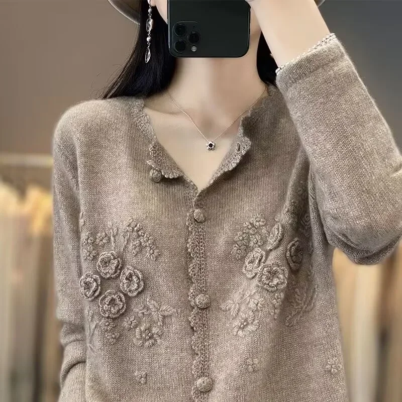 TPJB Autumn New Sweet Mori Style Handmade Embroidered Sweater Coat Round Neck Long Sleeve Cardigan Sweater