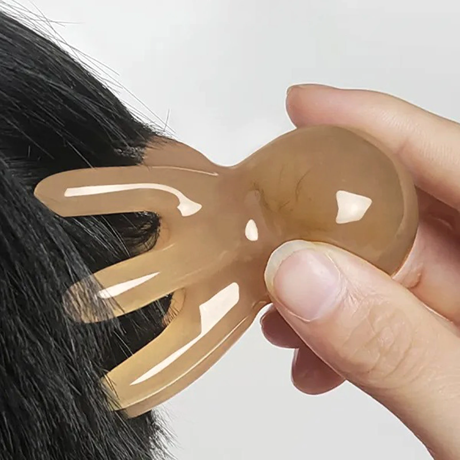 

8 Tentacles Acupressure Gua Sha Tool Octopus Shape Scalp Massage Comb for Deep Relaxation Hair Growth