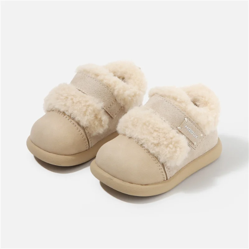 2025 New Winter Baby Shoes Leather Warm Plush Toddler Kids Shoe Soft Sole Outdoor Tennis Fashion Little Girls Sneakers