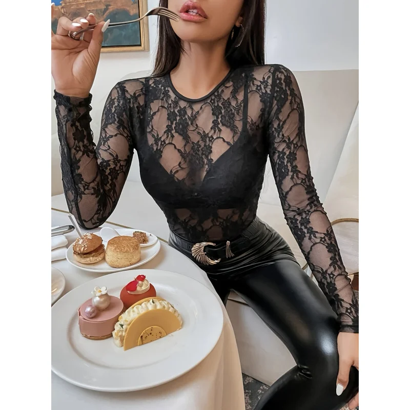 2025New Year's Elegant Single Layer Lace Braless Slim Fit Round NeckTT-shirt Long Sleeve Top