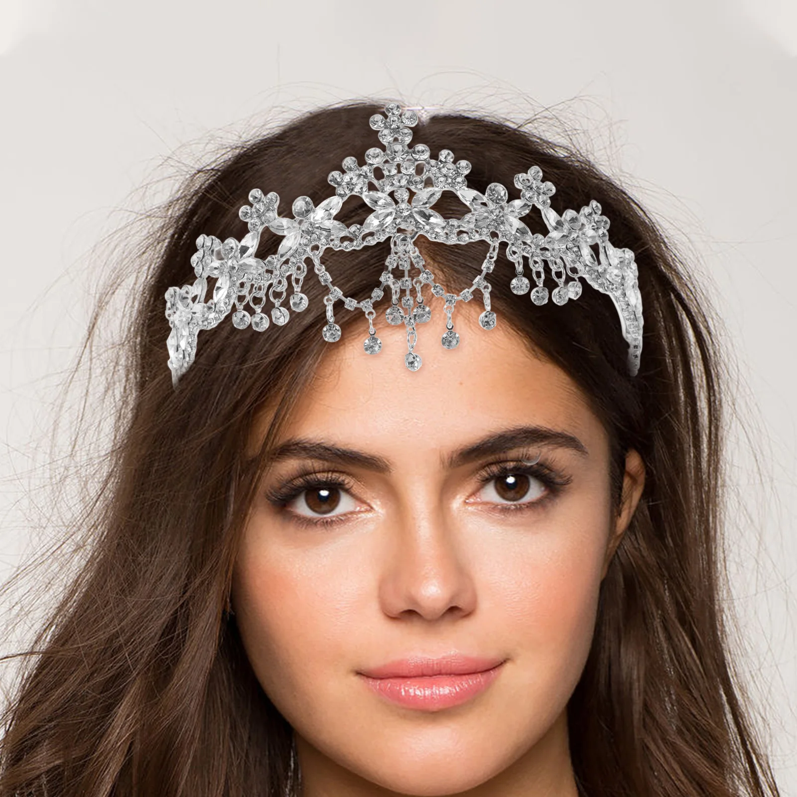 

Silver Crystal Crown Bridal Tiara Rhinestone Decorated Wedding Accessory Princess Diadem Vintage Royal Queen Tiaras Silver Crown