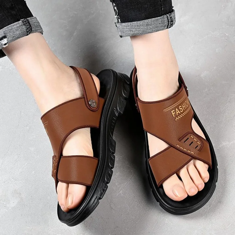 Summer Men Sandals Double Use Leather Mens Casual Shoes Outdoor Men Leather Sandals for Men Beach Shoes Roman Shoes Retro Sports